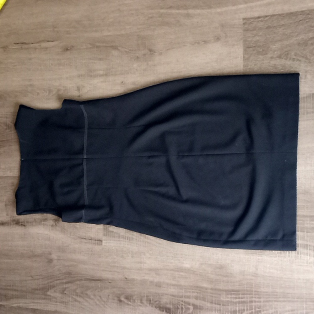 LBD - Picture 3 of 3
